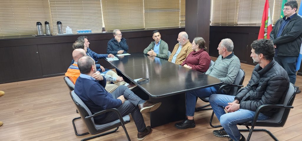 Cobalchini repassa R$500 mil a Videira 
